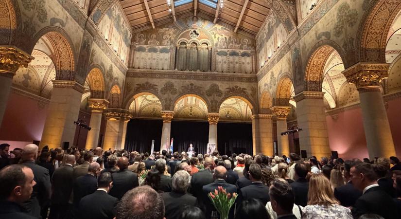 Holland nagykövet: Magyarország visszatért!