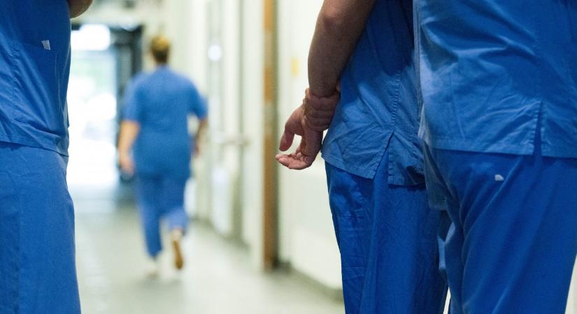 Eszméletlen betegeket erőszakolt meg egy német ápoló az intenzív osztályon