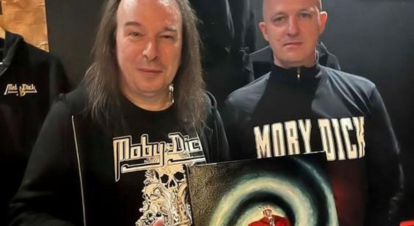 Különleges ereklyét kapott a Moby Dick