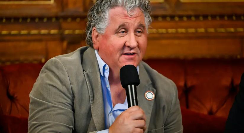 Ókovács Szilveszter Rost Andreáról: Ő most politikus, de én attól még az énekest látom benne