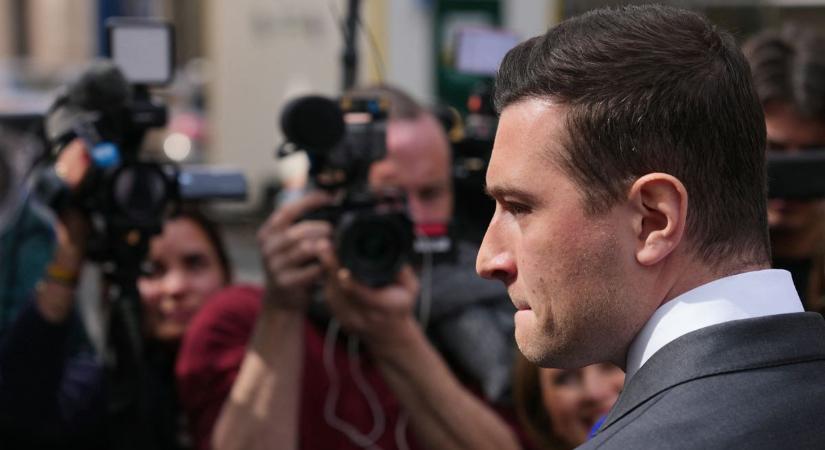 Orbán francia szövetségese támadja Németország uniós szerepét, kemény fellépést ígér