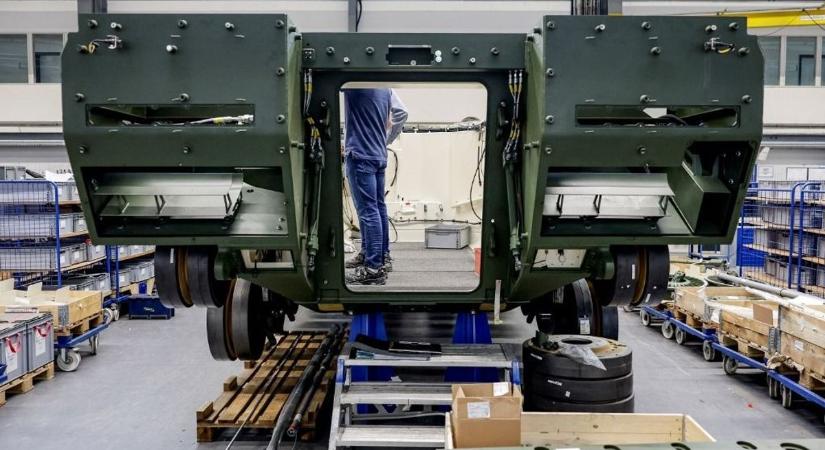 Brutális fegyverüzlet: Románia több milliárd euróért vásárol Lynx páncélosokat