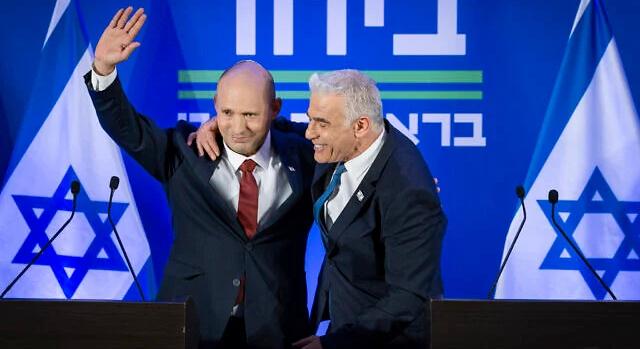 Bennett: „Biztonsági kérdésekben héja vagyok, nemzeti kérdésekben liberális”