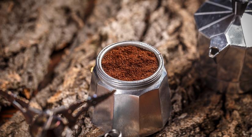 Kávézacc a kukába? Lehet, hogy pont azt dobod ki, amiből komoly megtakarítás lehet