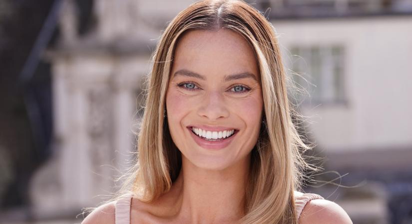 8 zseniális outfit, amit érdemes lemásolnod Margot Robbie ruhatárából 2026 tavaszán