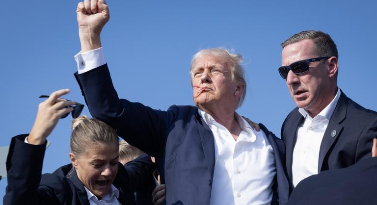 Ugyanott akartak rálőni Donald Trumpra, ahol egykor Ronald Reagan golyót kapott