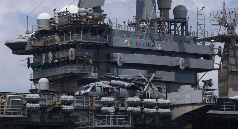 Amerikai külügyminiszter: az iráni rakéták fele elfogyott, gyártani nem tudnak, de életben van még a vallási vezetőjük