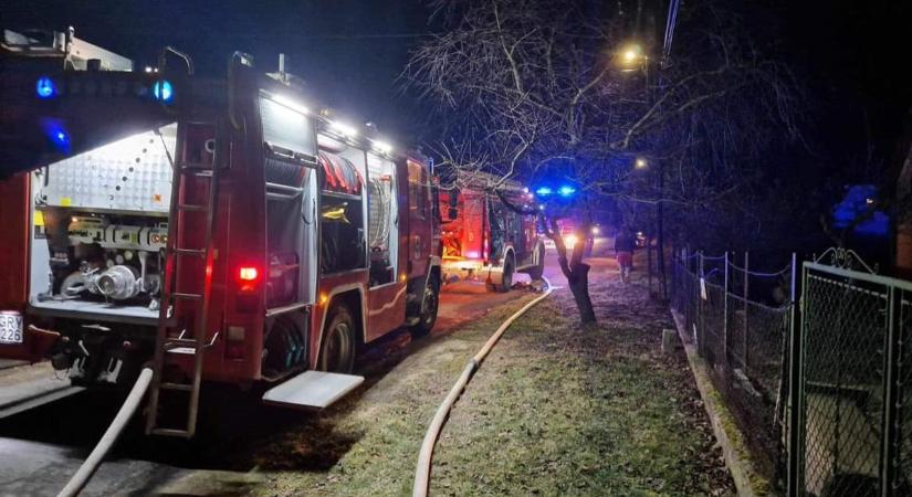 Fekete hétvége: balatoni tragédia miatt is riasztották a tűzoltókat