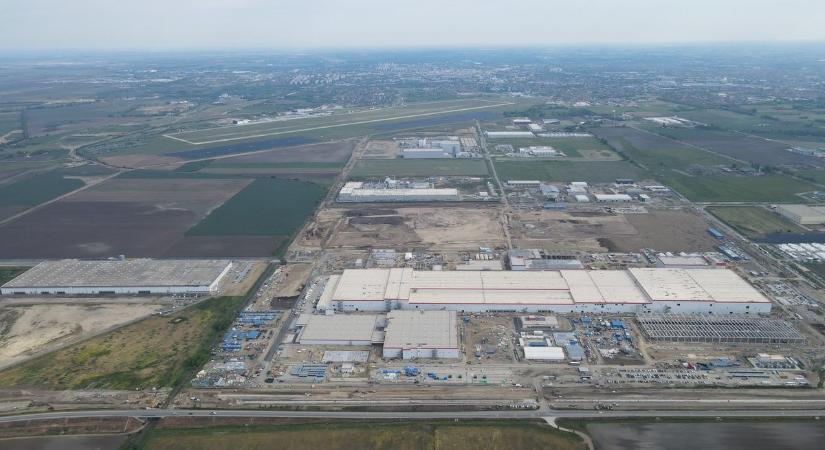 Valami készül: döntött a Debrecenben gyárat építő kínai akkugyártó, az elemzők is csak találgatják, mi a terv – 5 milliárd dollár mozdul meg