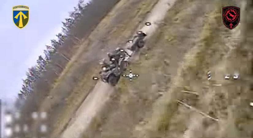 Videón a villámgyors ukrán csapás: pillanatok alatt semmisült meg egy orosz rohamcsapat