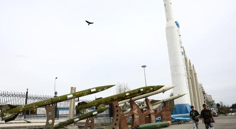 Rejtély Hamenei körül: él még az iráni vezető?