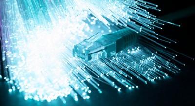 Gigabites jövő épül: a Telekom 500 településen fejleszt optikai hálózatot