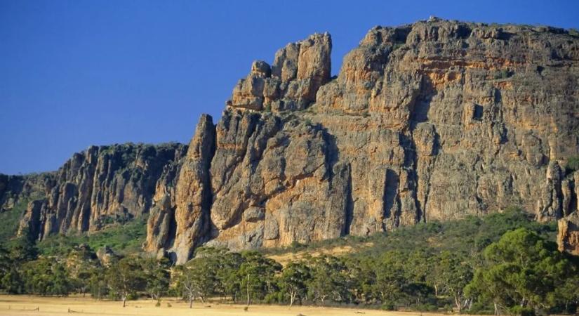 Fiatal nő zuhant a halálba a népszerű kirándulóhelyen