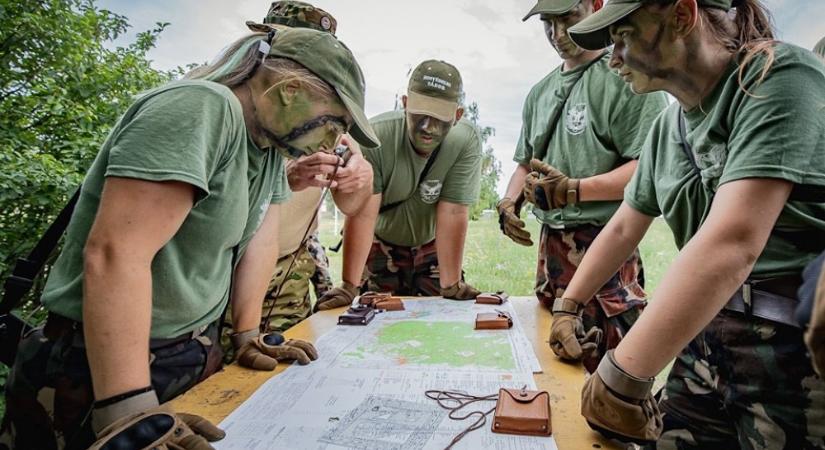 Honvédelmi Minisztérium: Indul a jelentkezés a táborokba