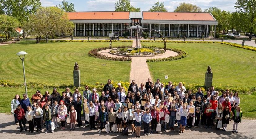 A Ki mit tud? vetélkedőn kilencven fiatal állt zsűri elé