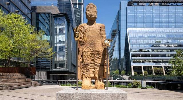 A bámijáni Buddha-szobrokat idéző emlékművet avattak New Yorkban