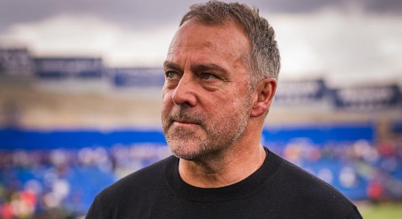 Hansi Flick végre megnevezte, hogy kivel akarja pótolni Robert Lewandowskit