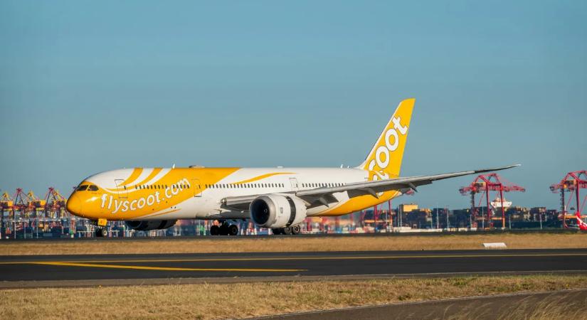 Szexuálisan zaklatta utastársát egy férfi a repülőn – sokkoló részletek derültek ki