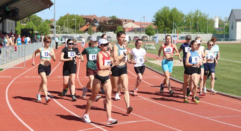 Elképesztő teljesítmények és eredmények a bonyhádi ob-ról (galéria)