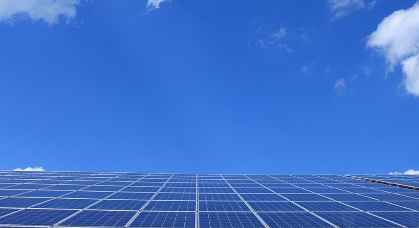 Egy évvel a spanyol giga áramszünet után: nem a megújuló energiák buktak meg, hanem a rendszer