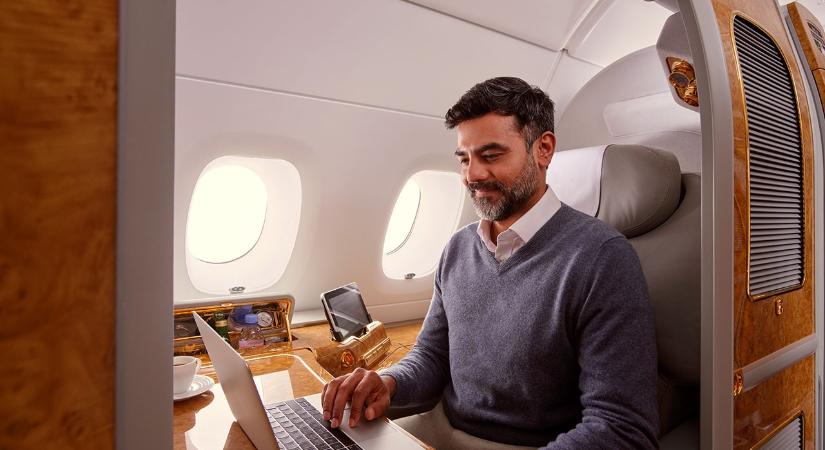 Debütált a Starlink-alapú internet az Emirates A380-asán