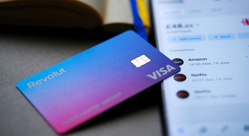 Revolut: egykattintásos fizetés jelenik meg egy hazai webáruházban