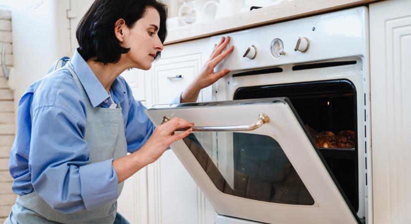 Sütőhasználat után: nyitva vagy zárva hagyjuk az ajtót?