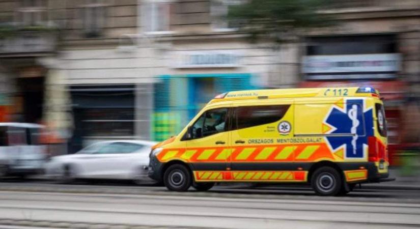 Tesiórán esett össze egy 8 éves kisfiú, tanárai és a mentők mentették meg az életét