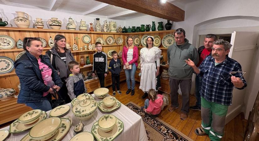 Kitárult a tiszafüredi mester titkos műhelye, bárki belenézhetett