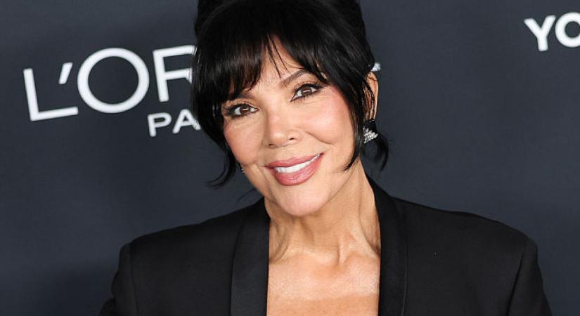 Felrobban a sztáranyuka: 35 milliós plasztika után csúszott el az arca