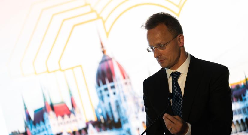 A Tisza Párt nem szavazza meg Szijjártó Pétert az Országgyűlés alelnökének