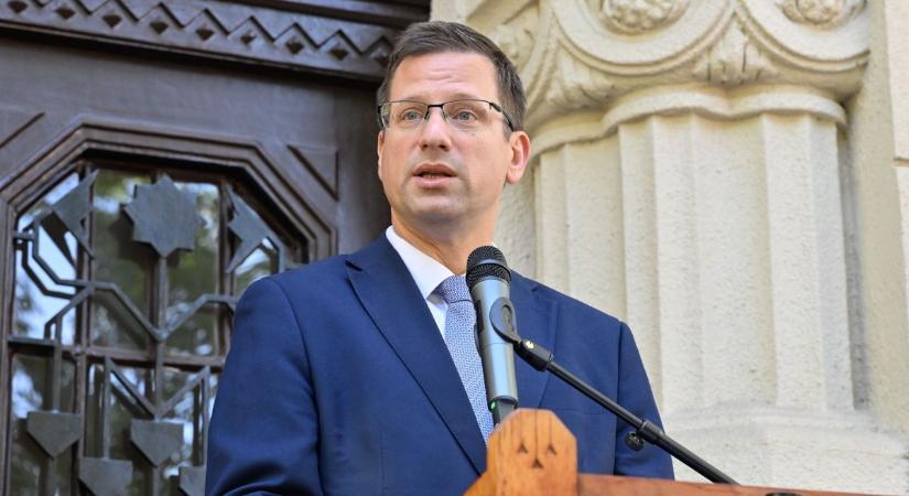 Megtörtént az első pengeváltás: Gulyás Gergely belekötött a Tiszába, majd bejelentést tett