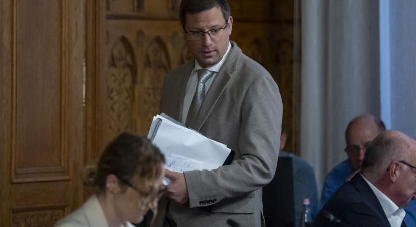 Magyar Péter üzenete után Gulyás Gergely bejelentette, hogy új jelöltet állítottak az Országgyűlés alelnökének