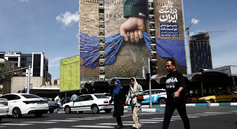 Nem alkuszik Washington: Donald Trump visszautasította Teherán ajánlatát