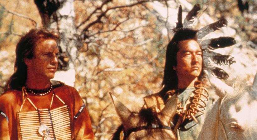 Szexuális bántalmazás: A Farkasokkal táncoló sztárját életfogytiglanra ítélték