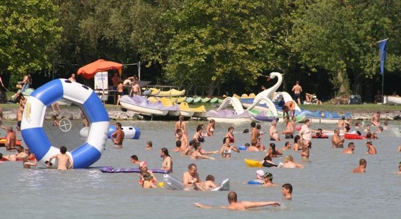 Korábban nyitnak idén a strandok a Balatonnál: mutatjuk az árakat, fontos tudnivalókat