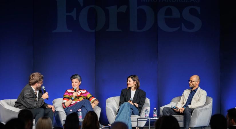 „Ha nem találsz vissza magadhoz, a cég elhalhat”– különböző iparágak arcai beszélgettek újrakezdésről a Forbes Flow színpadán