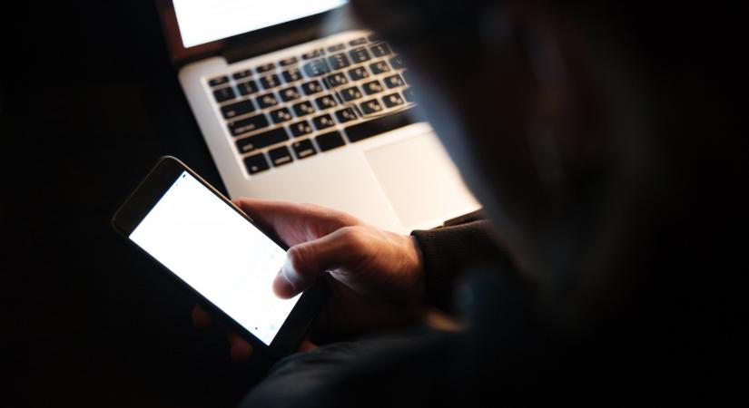 Több mint 17 millió forintot csaltak ki egy nőtől telefonos csalók