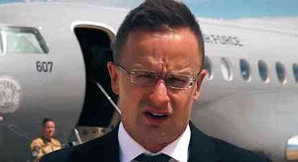 A Tisza Párt nem szavazza meg az Országgyűlés alelnökének Szijjártó Pétert