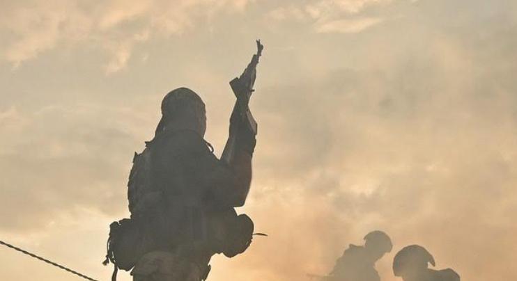 A legismertebb magyar securitys, aki inkább árnyék marad