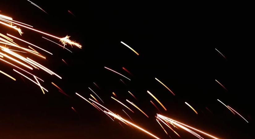 Rosszul rögzített tűzijáték miatt halt meg egy ember