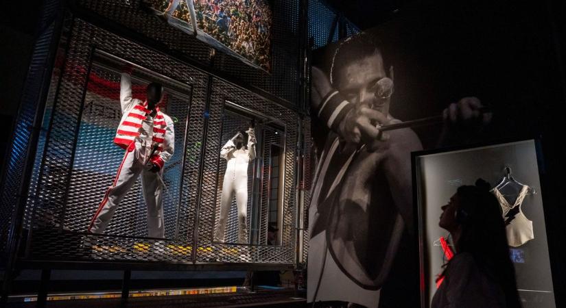 Három évig készültek rá: megnyílt a nagyszabású Mercury-tárlat a Magyar Zene Házában