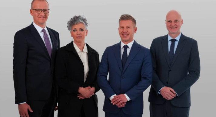 Újabb két miniszterét nevezte meg Magyar Péter