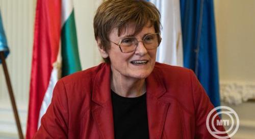 Az Oxfordi Egyetem díszdoktori címét kapja meg Karikó Katalin