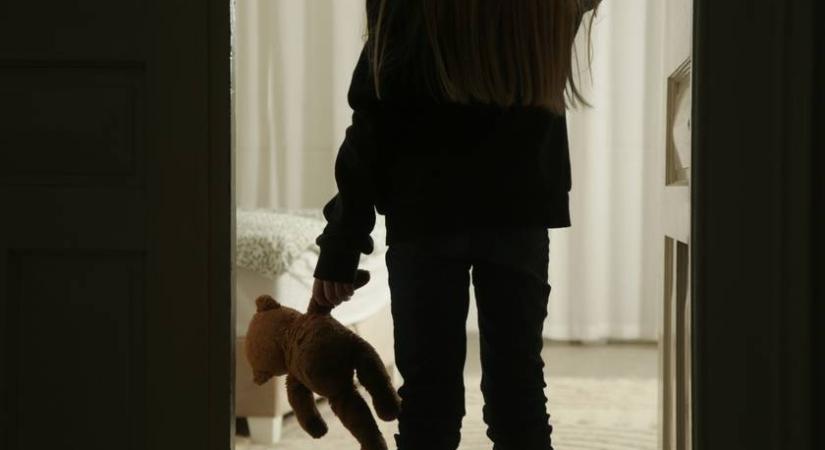 91 százalékuk még csak általános iskolás: Sokkoló adatokat tett közzé az NMHH