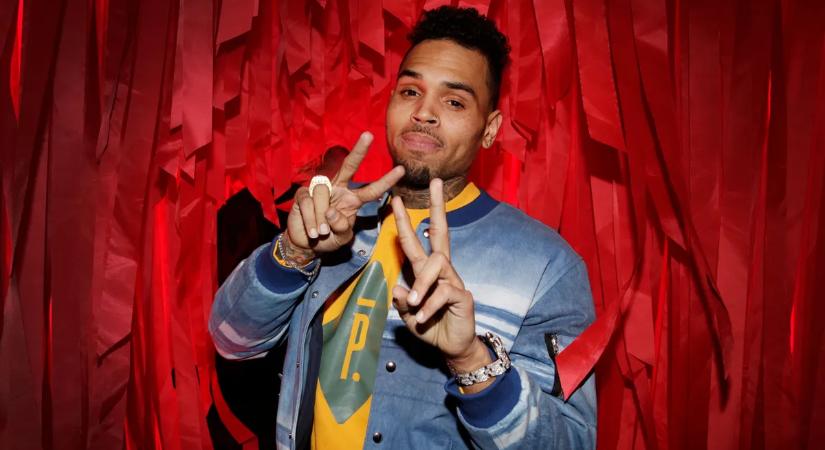 Négy anyától négy gyerek: Chris Brown négyszeres apuka lett!