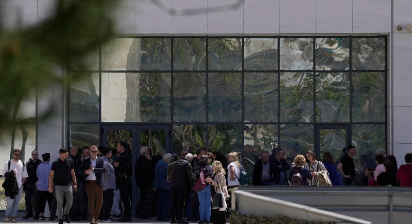 Lövöldözés Athénban