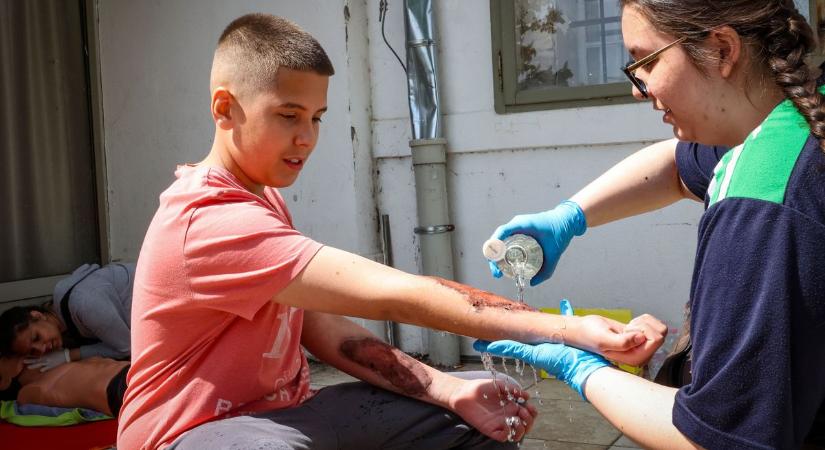 Vér, sebek és gyors döntések: baleseti zónává vált Szekszárd belvárosa (galéria)