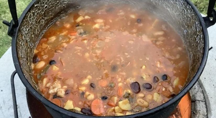 Megkóstolnád a világ legjobb babgulyását? Ezen a zalai településen lesz rá lehetőséged!