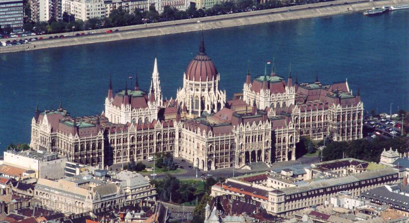 Most jött a hír: Kilépett a Fideszből a politikus